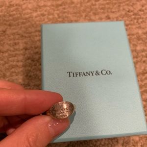 COPY - Tiffany & co. Ring “please return to”